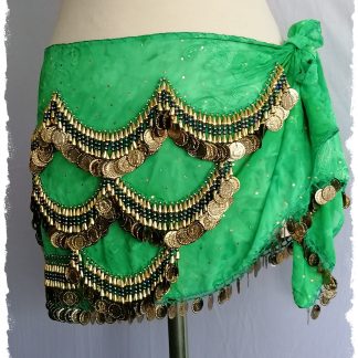 Hüfttuch in grün aus marmoriertem Chiffon mit goldenen Münzen und Perlen, Größe L