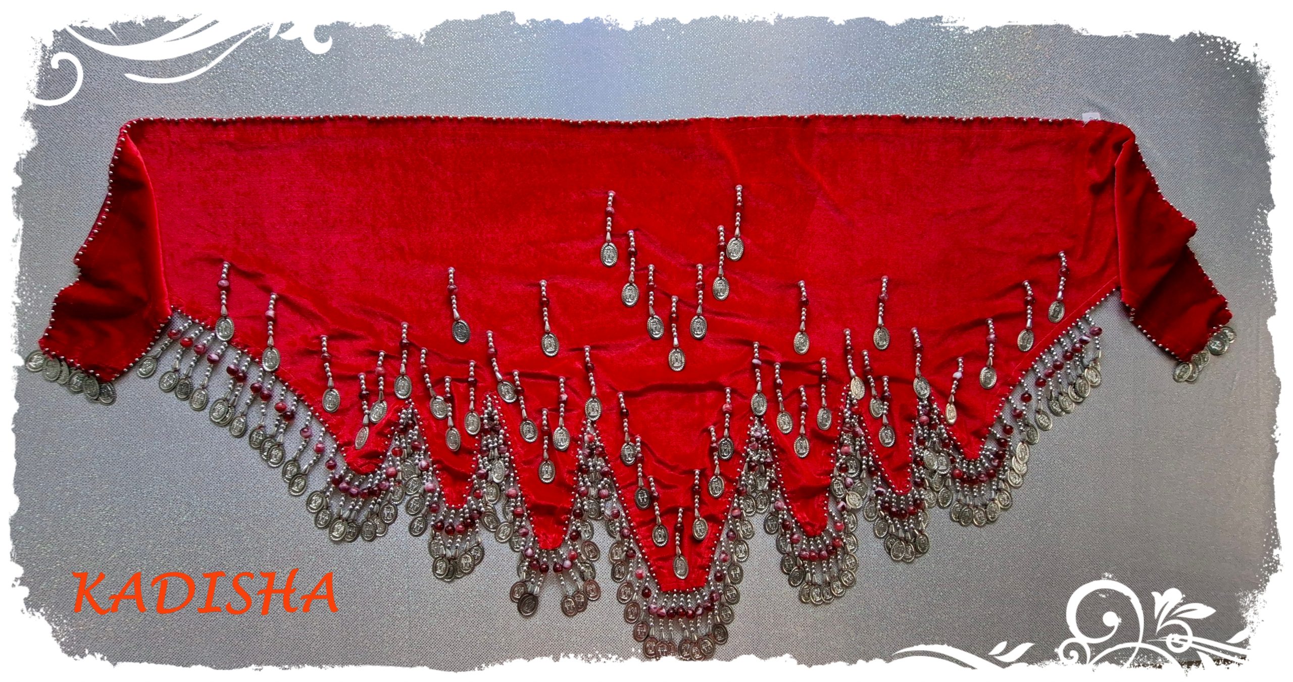 Hüfttuch aus rotem Stretchsamt mit silbernen Münzen, Gr. S - M – Bild 2