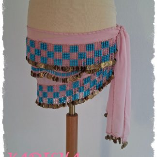 Hüfttuch in zartem rosa mit goldenen, rosa und hellblauen Perlen und goldenen Münzen, Größe S