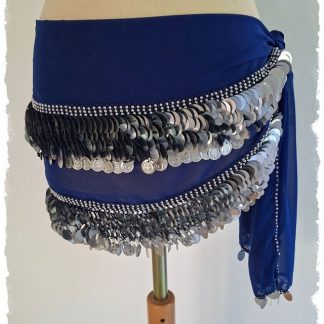 Klapp-Hüfttuch aus Chiffon in dunkelblau mit silbernen Pailletten und Münzen, Größe S