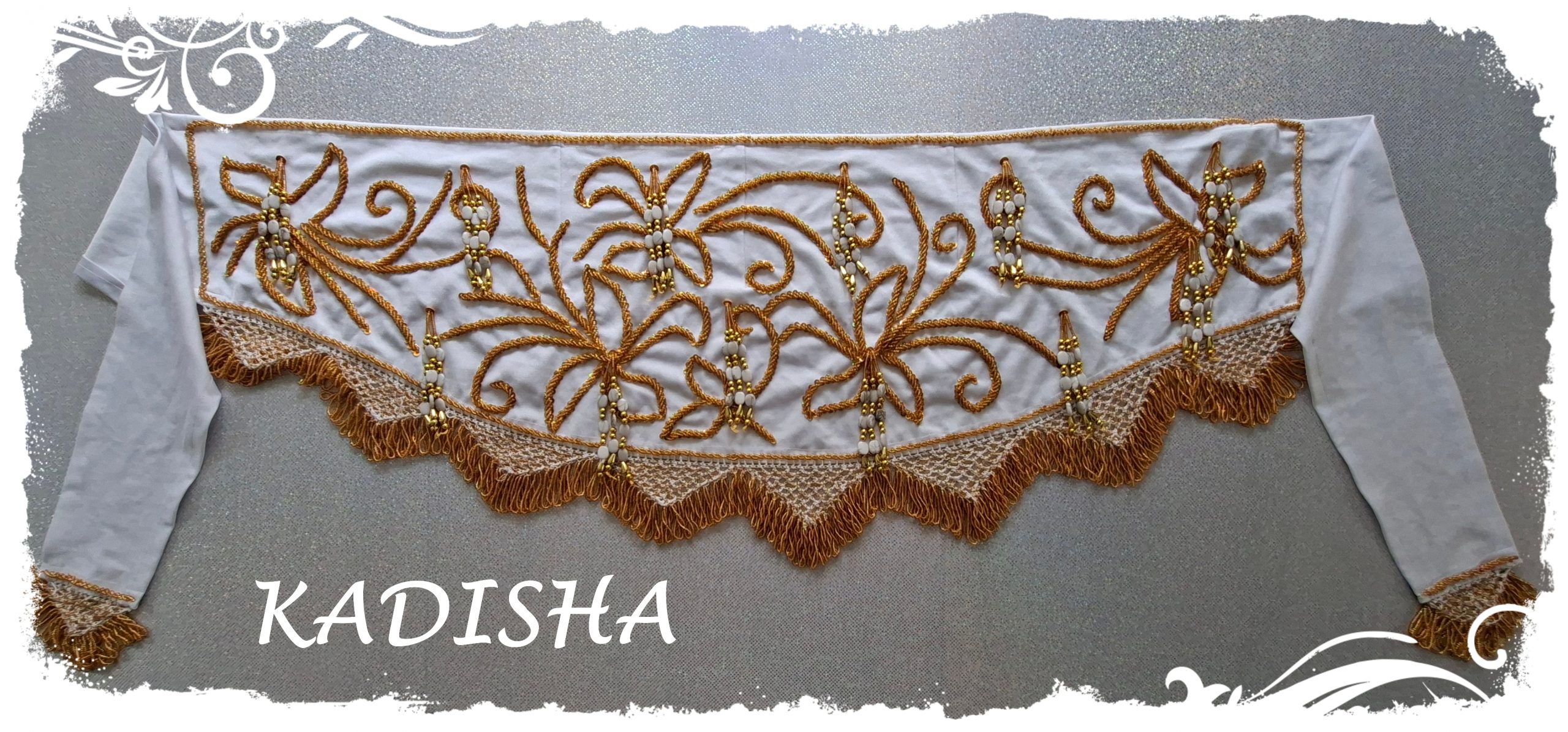 Hüfttuch in weiß mit goldenen und weißen Perlen, Größe L – Bild 2