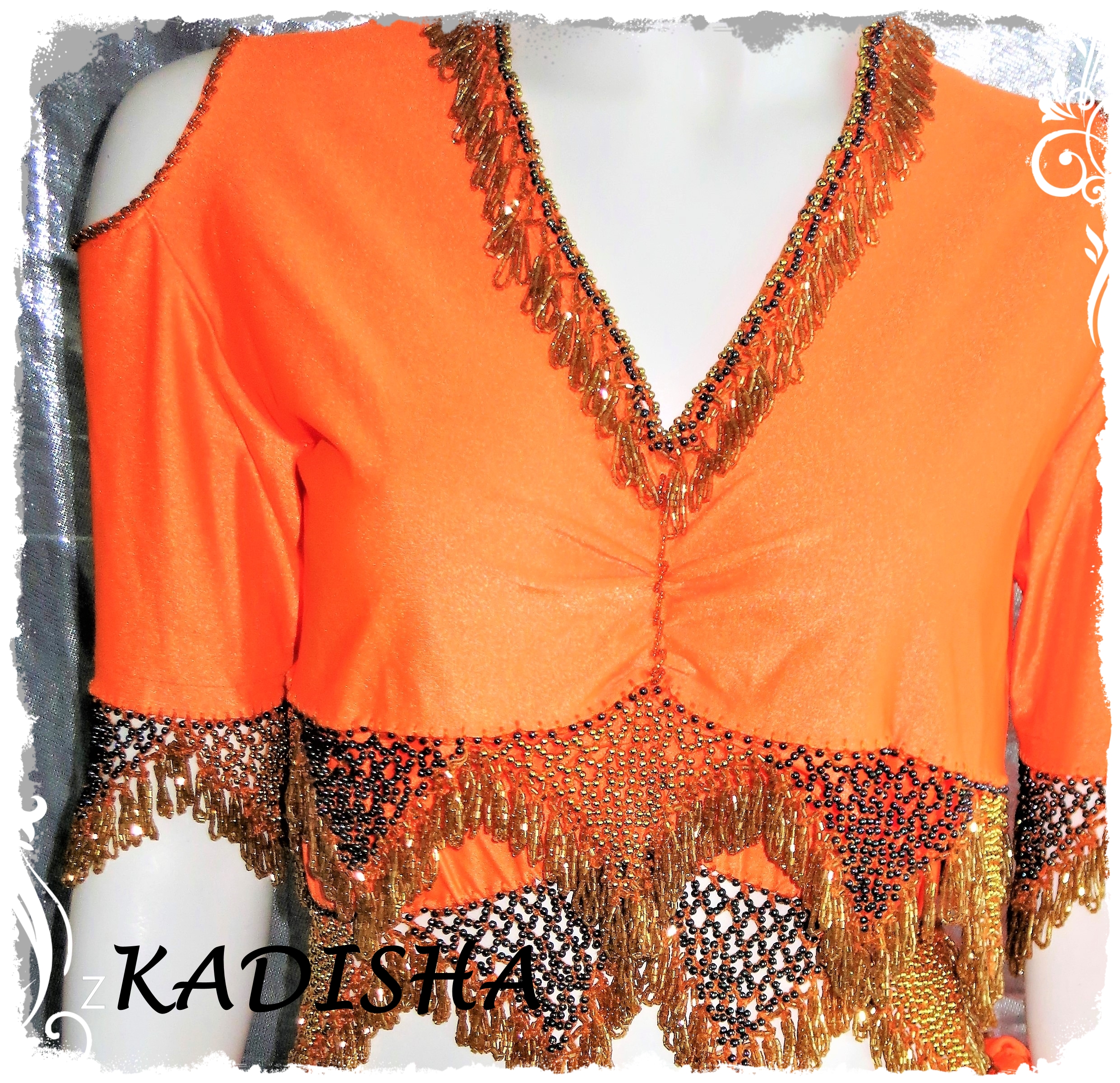 Bauchtanzkombination 4-tlg. in leuchtendem orange mit schwarz, Top und Hüfttuch in neonorange und Rock weit mit Schleier in schwarz, Größe XXL – Bild 3